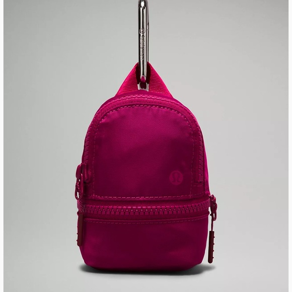 City Adventurer Backpack
Nano - Picture 2 of 2